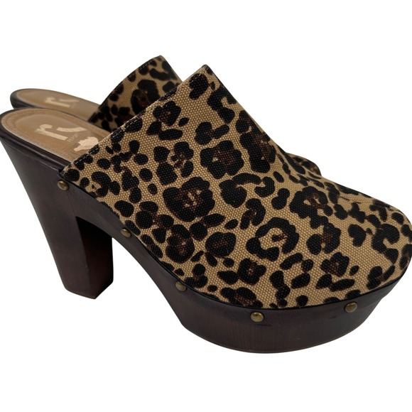 Report Shoes - Reports Block Heeled Studded Theresa Clogs Size 11 Animal Print Canvas Platform